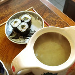 睦弥 - 蕎麦湯と高菜海苔巻き！