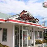 くるまやラーメン - 店舗前より