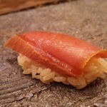 寿司処 しん - 握り　鮪中とろ