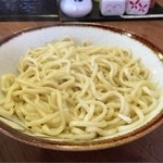 東池袋 大勝軒 - 麺のアップ