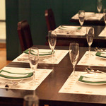 アマ・ルール - テーブル席