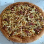 Pizza Hut - めちゃマヨ・ミートLサイズです。(2016年4月)