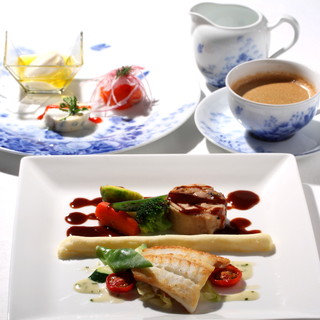 ハイジおすすめランチコース 日替わり 要予約 レストラン クララ 茅野 フレンチ 食べログ