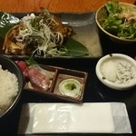 Sakana To Sake Hanatare - 銀だらカマ煮