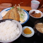 Shoufukutei - イワシフライ定食