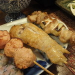 阿うん 博多串焼きの店 - めんたい巻き、手羽先、モモ身