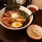50034439 - 高尾山で食べる「八王子ラーメン (800円)」(2016/4)