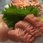 ハゲ天  - インドマグロ中トロ、トンボ、桜海老〜〜(^^)