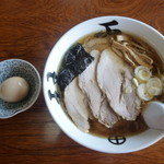今回注文したチャーシューメン（こってり）と味付たまご