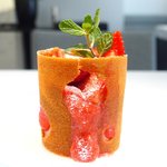 Élan - ランチコース 5940円 の苺とフロマージュブラン