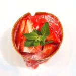 Élan - ランチコース 5940円 の苺とフロマージュブラン