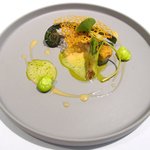 Élan - ランチコース 5940円 の長崎県産尾長鯛と春の山菜