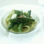 サーラ アマービレ - ジェノベーゼで和えたトレネッテ