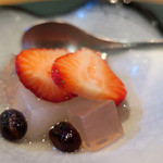 懐石カフェ 蛙吉 - 桜みつまめ