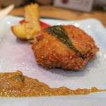 懐石カフェ 蛙吉 - 海鮮揚げ桜餅