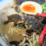 寳ラーメン - 焦がしニンニク入れました