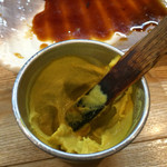 もつやき たろう - 無くてはならない辛子！