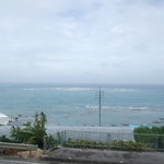 安座真ムーンライト・テラス - 階段からの眺め