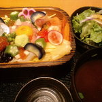 Sushi Daining Utsukimura - 旬の海鮮ばらちらし