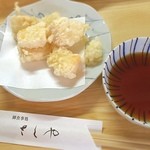 天ぷら和食　さくや - ずっと食べてみたかった念願、
                                カマンベール天ぷら¥630
                                
                                満足