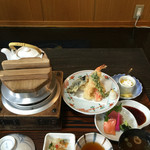 Shushisakanadokoro Yamanami - 釜飯ランチ