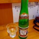 Ippin Ryourihito Shina - 日本酒は小瓶で