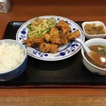 味中味 - からあげ定食 750円