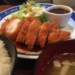 中村屋 - チキンカツランチ

ボリュームあっておいしく頂きました！
