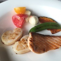 ビューアンドダイニングザスカイ - 鉄板焼き サーモン&平貝
