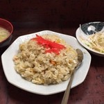 おでん 七福食堂 - チャーハン（並）＠450円味噌汁、サラダ付き