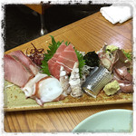 十八番 - ちょい刺し盛り。