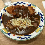 カレーハウス ピヨ - スペシャルカレーにチーズをトッピング