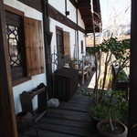 鬱花 - 入口右脇
      