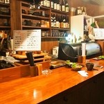 寅造 - 店内（カウンター）