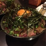 肩ロースステーキ丼