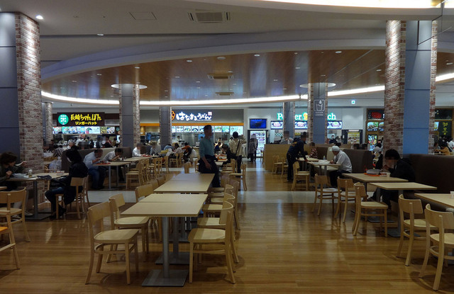 Hanamaru Udon Nitorimoru Hirakata Ten photo 5