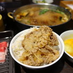 モーモーパラダイス - すき焼きランチ　1080円