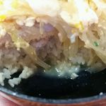 ゆうき - つゆは少なめですが甘辛くない出汁優先の味付けはyoshi好み^^