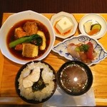 本濱 - <゜)#)))彡 鯛めし定食❤
      