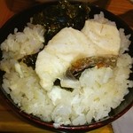 本濱 - <゜)#)))彡 鯛めし❤
                                山盛りやぁ～ヾ(*≧∀≦)ﾉﾞ❤