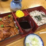 東家 - 豚丼セット