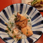銀座 kappou ukai - マスの炊き込みご飯　盛りつけたところ