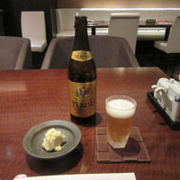 赤坂 津つ井 総本店 - 瓶ビール・お通し