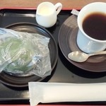 大福の大阪屋 - 大福のセット 草大福＆コーヒー（2016/4/22）