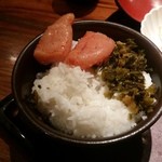 博多もつ鍋 やまや - 「辛子明太子」と「辛子高菜」をご飯にたっぷりと乗せて頂きます！