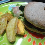 喫茶ひるねこ - 味噌カツコロッケバーガープレート