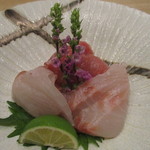 小料理 すず乃 - 山形産カワハギ、千葉産本鮪、石鯛