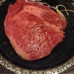 炭火焼肉 牛○亭 - 