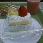 近江屋洋菓子店 - ショートケーキ200円♪