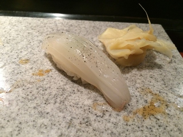 SUSHI IZAKAYA GAKU （寿司 居酒屋 楽） - キングストリート
